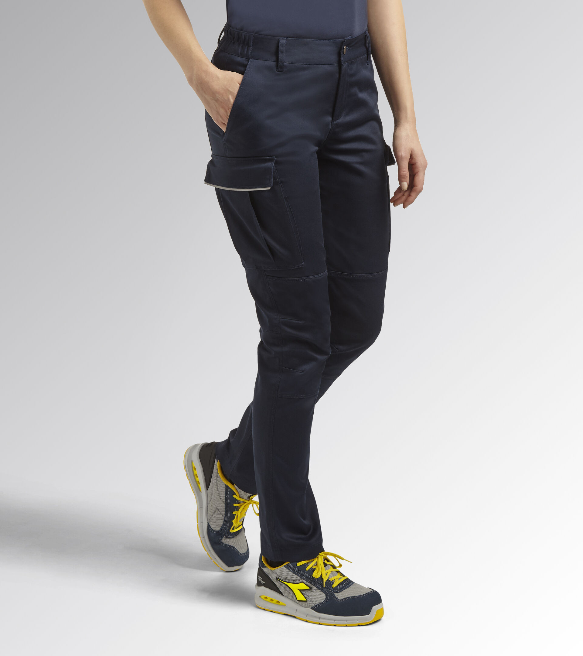 Pantalón de trabajo para mujer CARGO ATHENA DIADORA 702.177675, compra  online